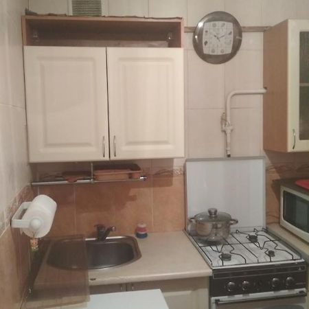 קייב Уютная 1 Комнатная Квартира Возле Метро Дарница מראה חיצוני תמונה